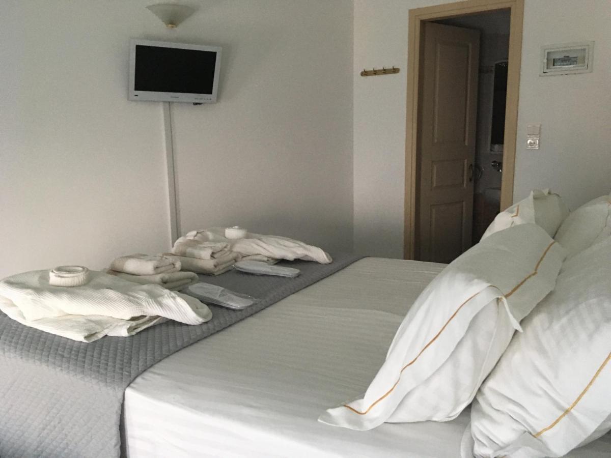 Kifines Suites Folégandros Exteriör bild